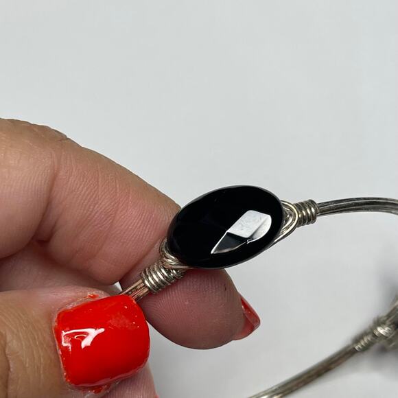 BOURBON & BOWETIES silver tone faceted black bracelet bangle jewelry wire wrap - Picture 7 of 11